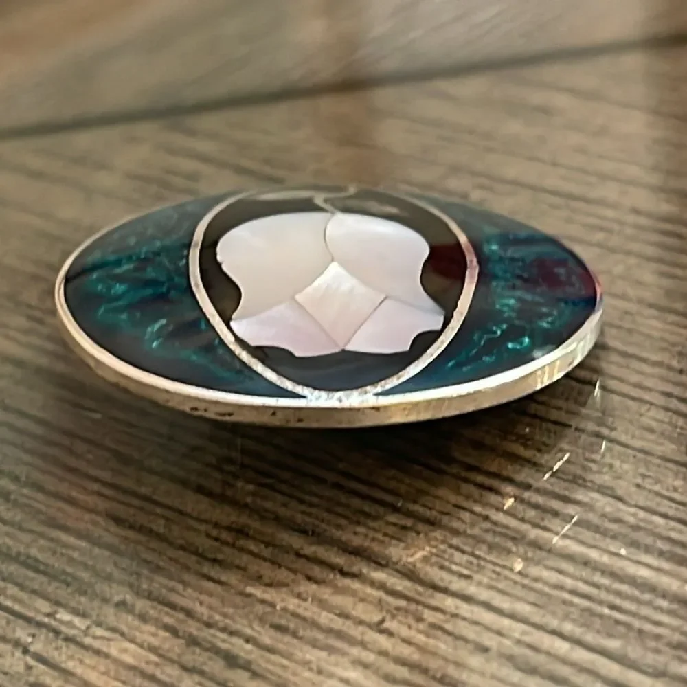 Vintage Alpaca Silver Round Tulip Pin with Mother of Pearl and Abalone Inlay